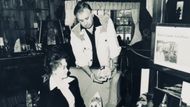 Lorraine and Ed Warren (Image via YouTube/@warnerbrosentertainment)